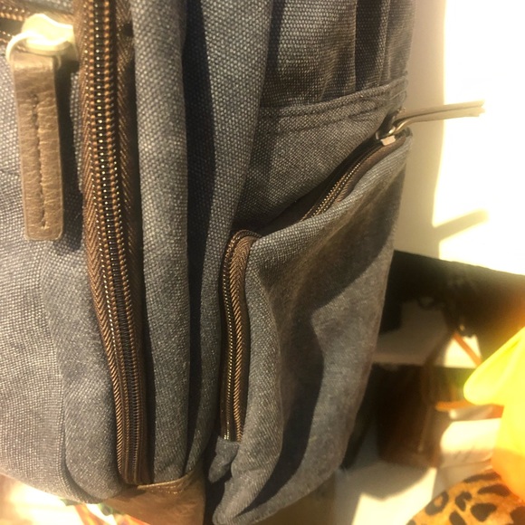 Large canvas backpack - Picture 2 of 4